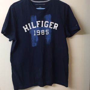 ⚡️ SALE Tommy Hilfiger tee